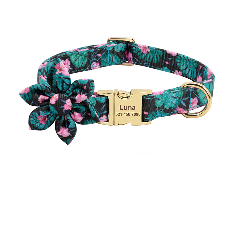 Cutesy flower cat collar