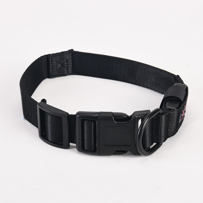 viral Pet Supplies Smart Tracking Device Mobile Phone APP Control DIY Edit Anti-lost LED Luminous Dog Harness