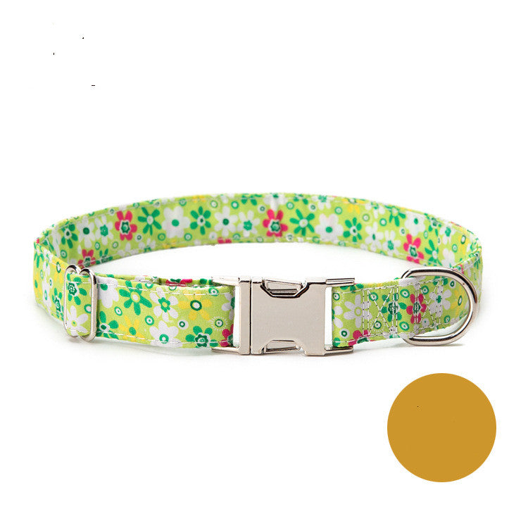 Flora cloth collar