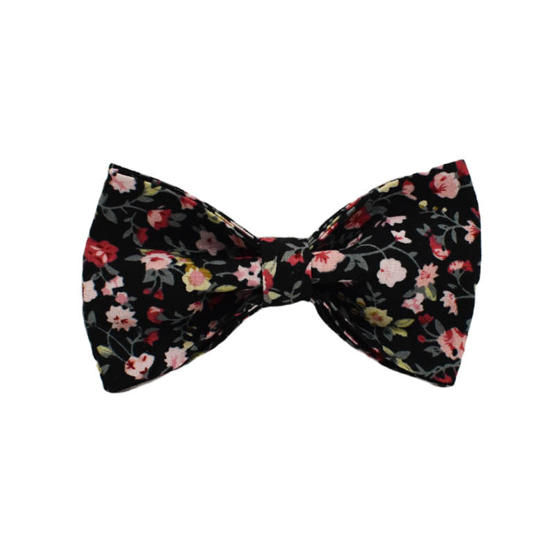 Velvet floral dog collar and harness